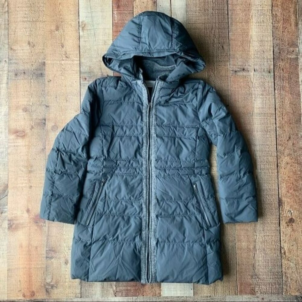 Olivia Hassler women’s long length warm winter puffer coat - S